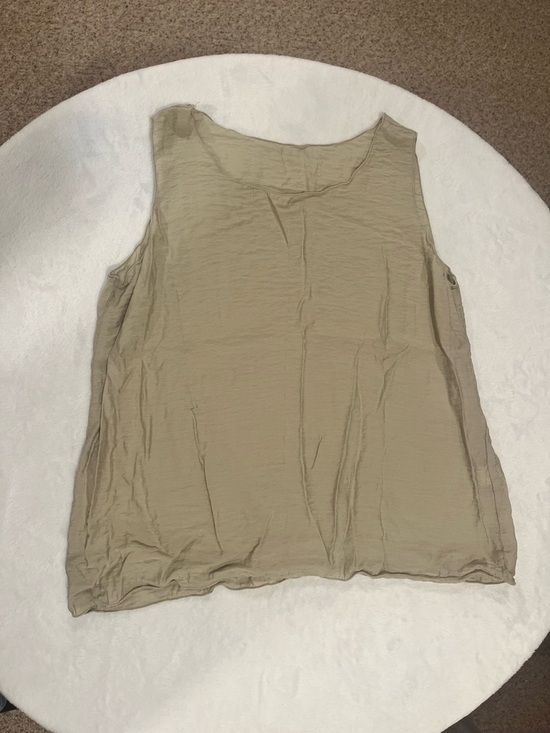 cut loose Tops - Large Cut Loose Neutral Tank Top